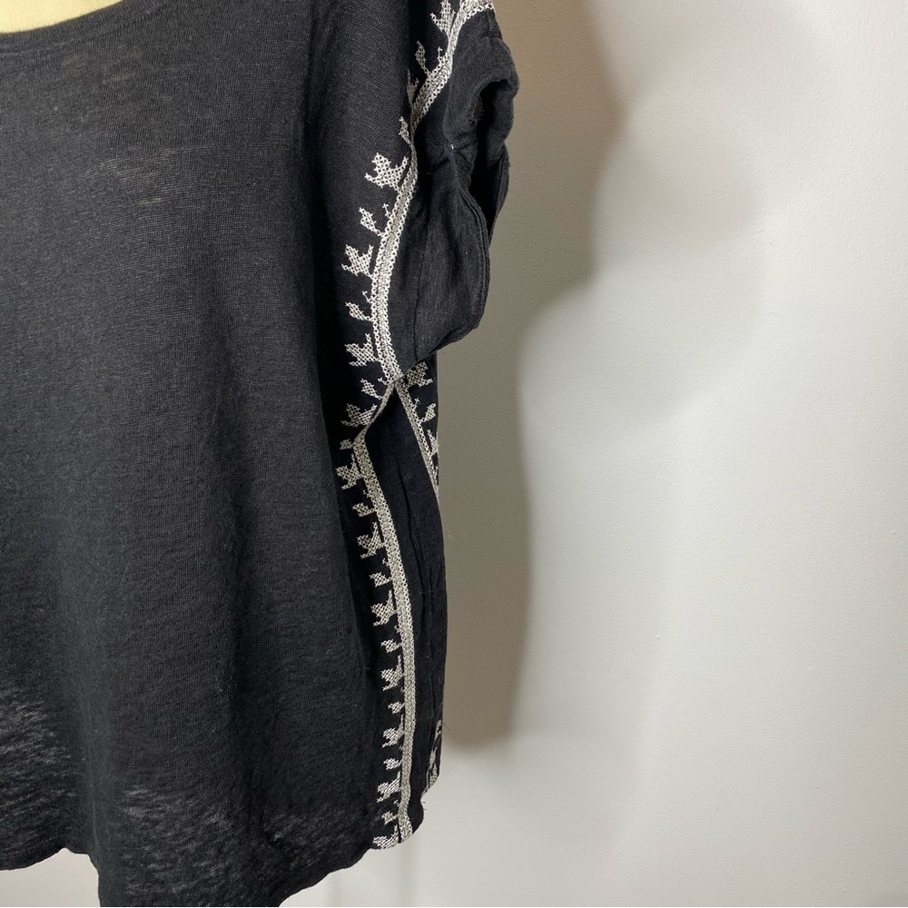 Garnet Hill Black and White Embroidered Organic Linen Short Sleeve Tee - Picture 6 of 8